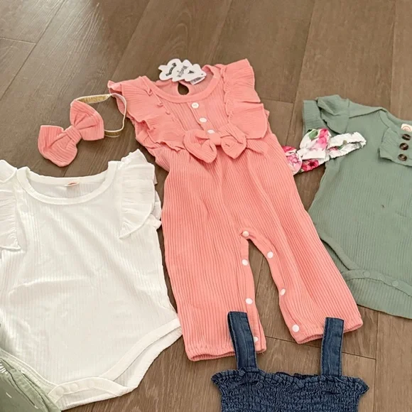 Brand New baby girl bundle - Picture 5 of 5